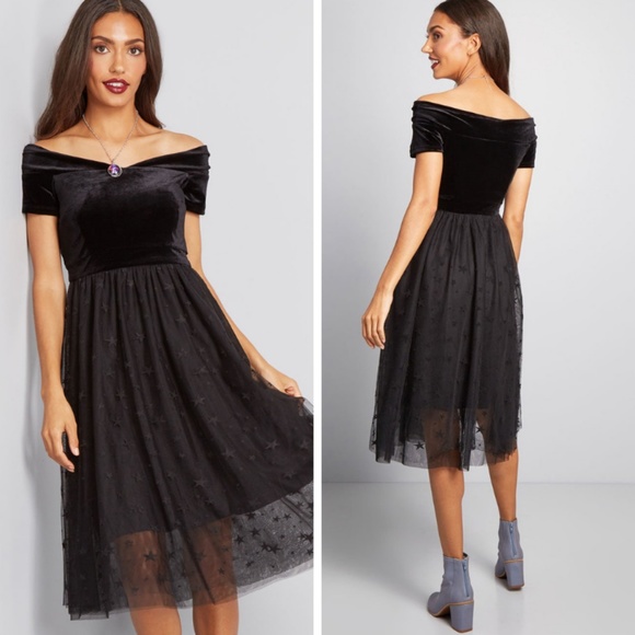 Modcloth Dresses & Skirts - ModCloth : Uplifting Aura Off-Shoulder Dress Med